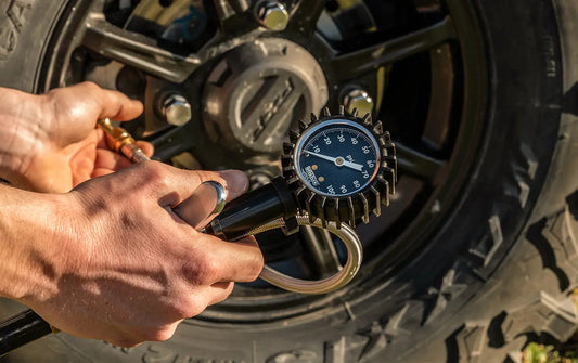 RHINO USA 100 PSI ANALOG TIRE INFLATOR GAUGE