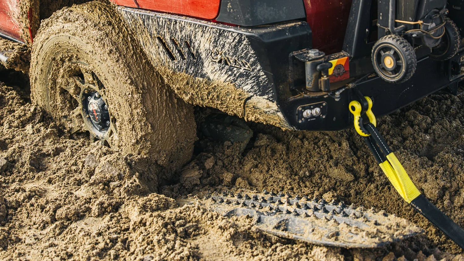 OVERLAND & RECOVERY GEAR