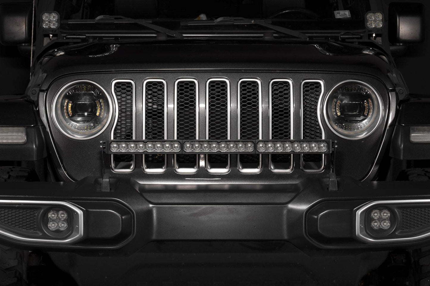 Diode Dynamics Jeep 2018-2026 Jeep Wrangler JL and 2020-2026 Jeep Gladiator Gr Stealth 30-Inch LED Light Bar Kit