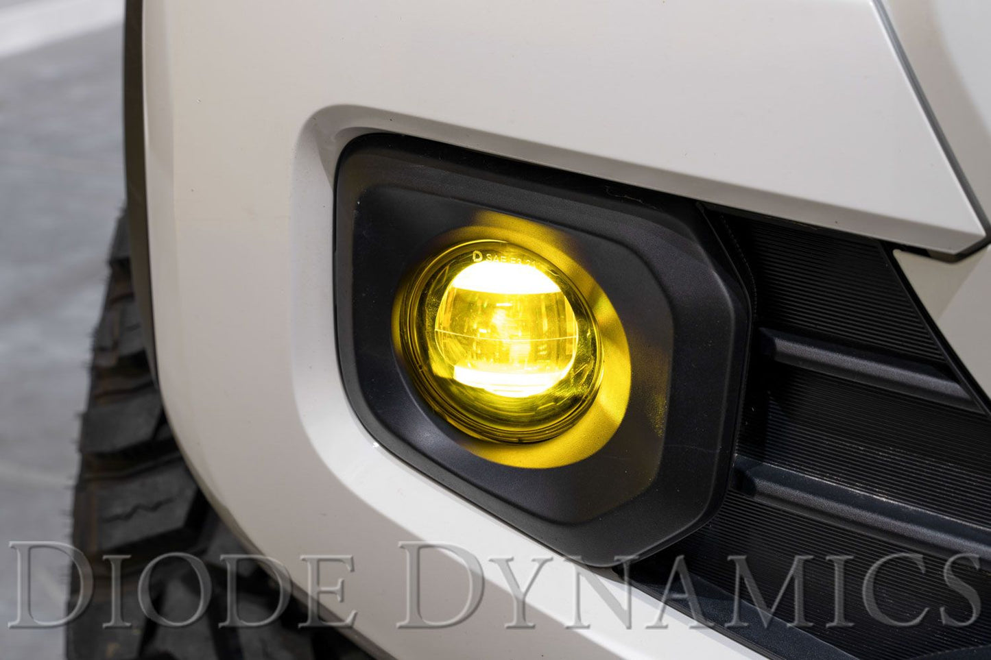 Diode Dynamics Elite Series Type B LED Fog Lamps – White, Yellow & Dual Color