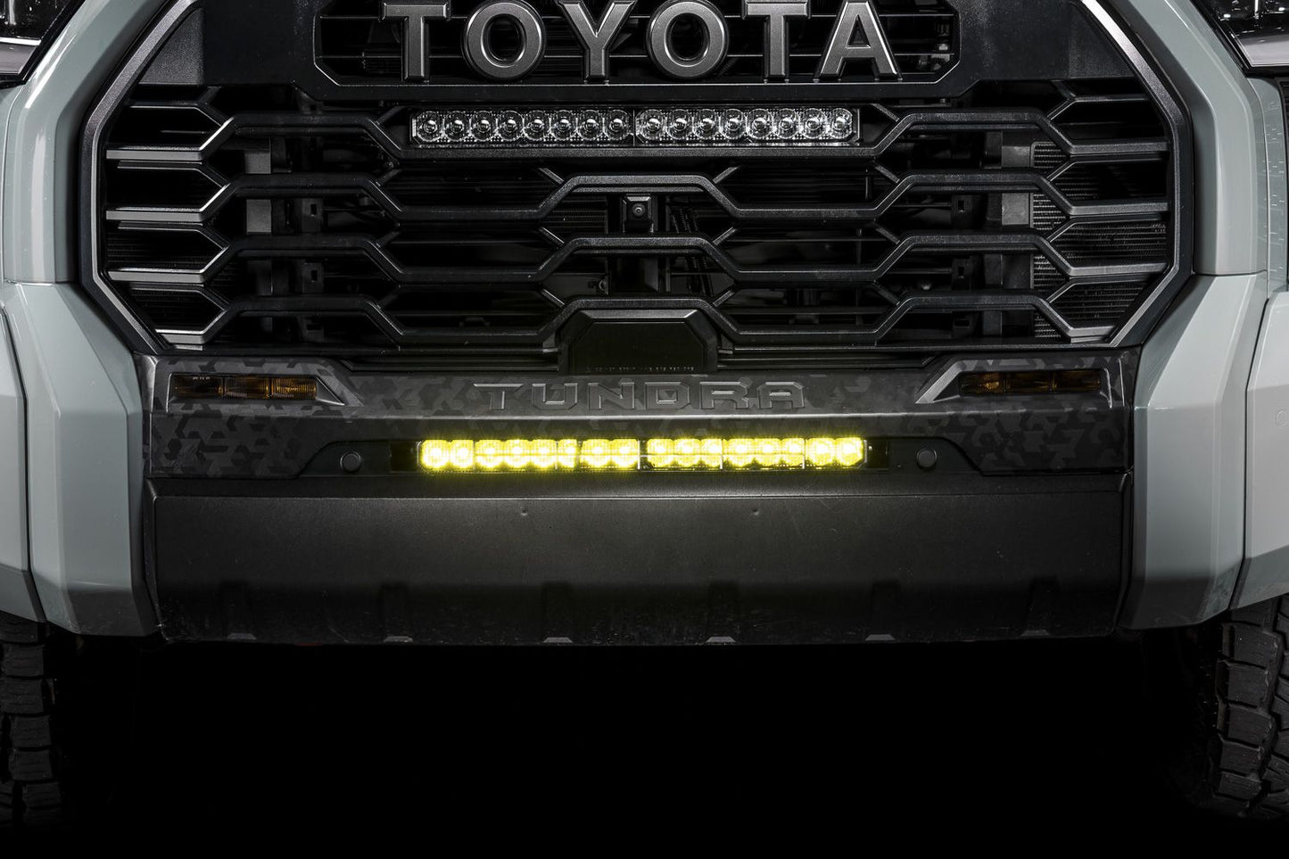 Diode Dynamics Stealth Bumper Lightbar Kit for 2022-2026 Toyota Tundra