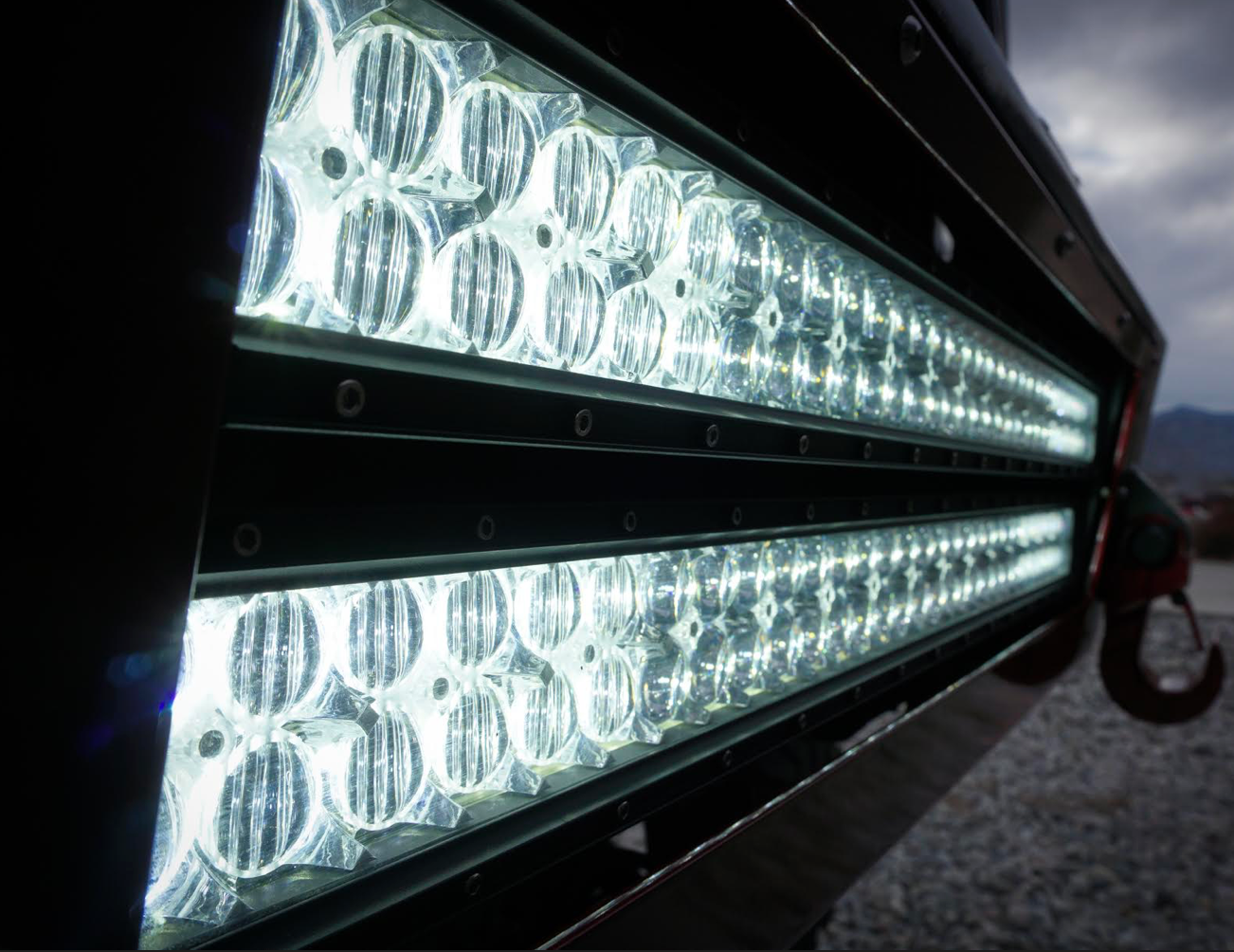 High-Quality RGB V-2 Series RGB LED Light Bar